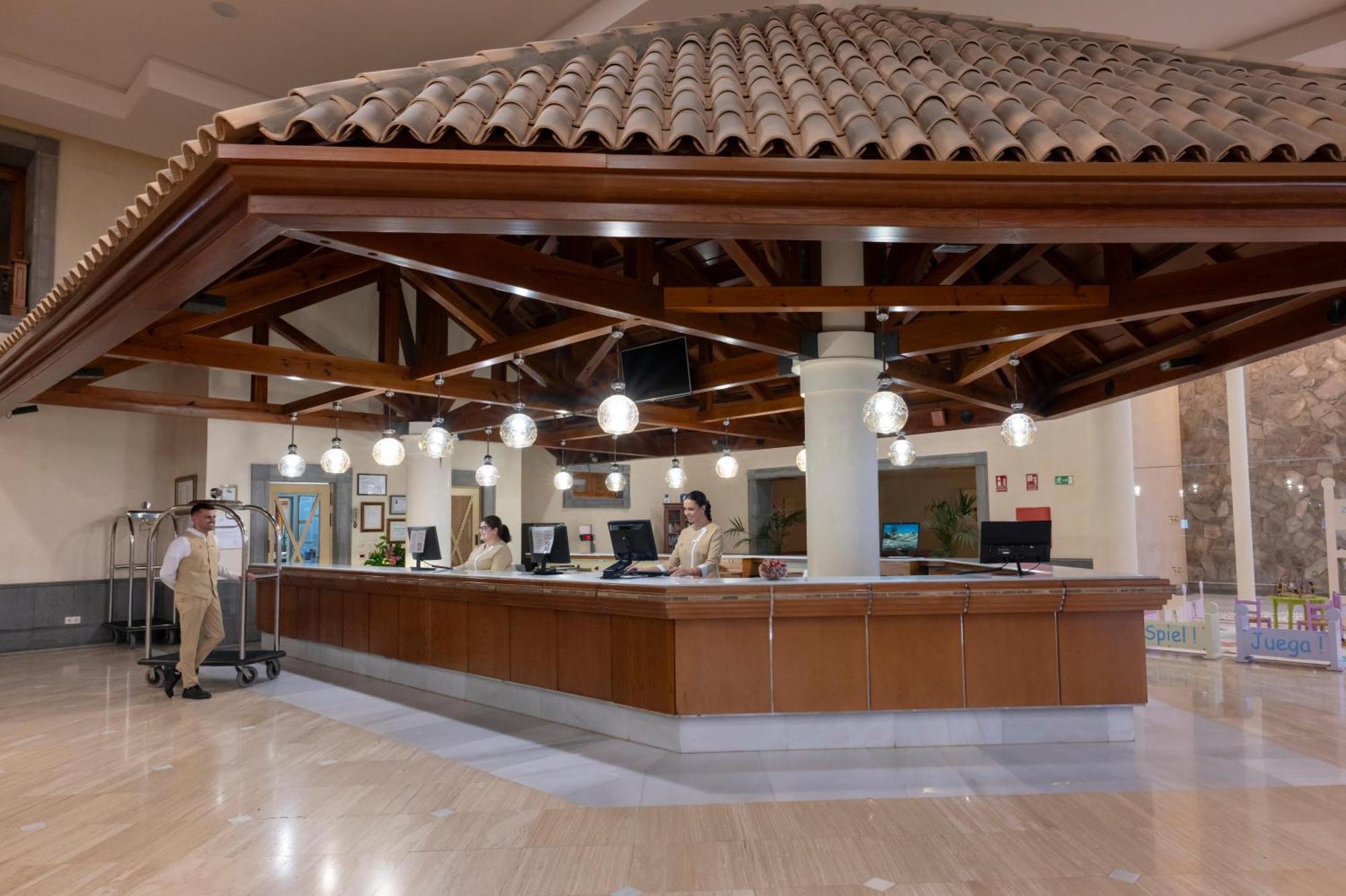 Hotel Gf Gran Costa Adeje***** Esterno foto